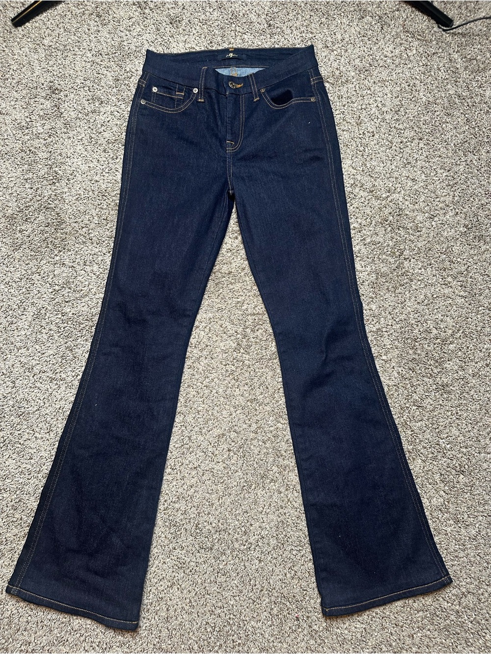 New 7 FOR ALL MANKIND TAILORLESS A POCKET BOOT JEANS
